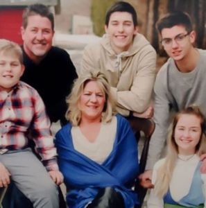 Meet your Posher, Todd